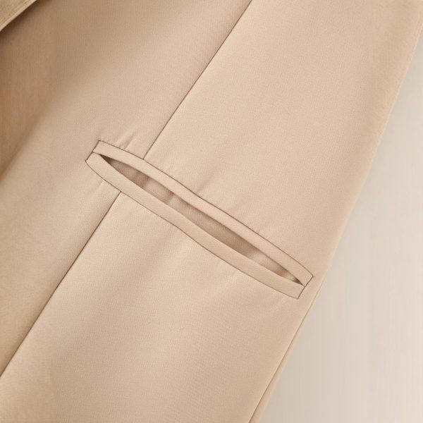 Color blocked lapel short sleeved backless suit jacket for women - Image 4