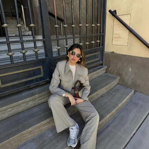 Women's Fashion Short Jacket Suit with Long Pants - Image 2